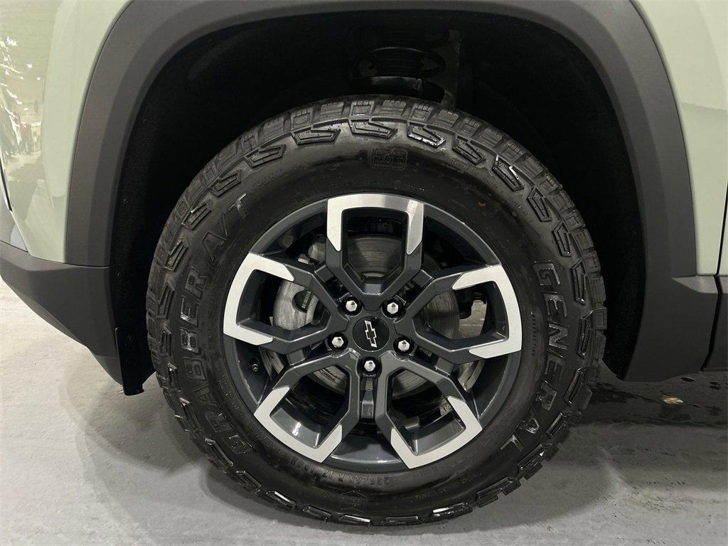 new 2026 Chevrolet Equinox car, priced at $37,597