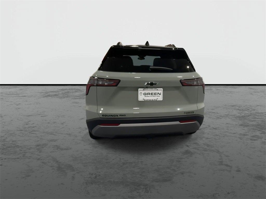 new 2026 Chevrolet Equinox car, priced at $33,628