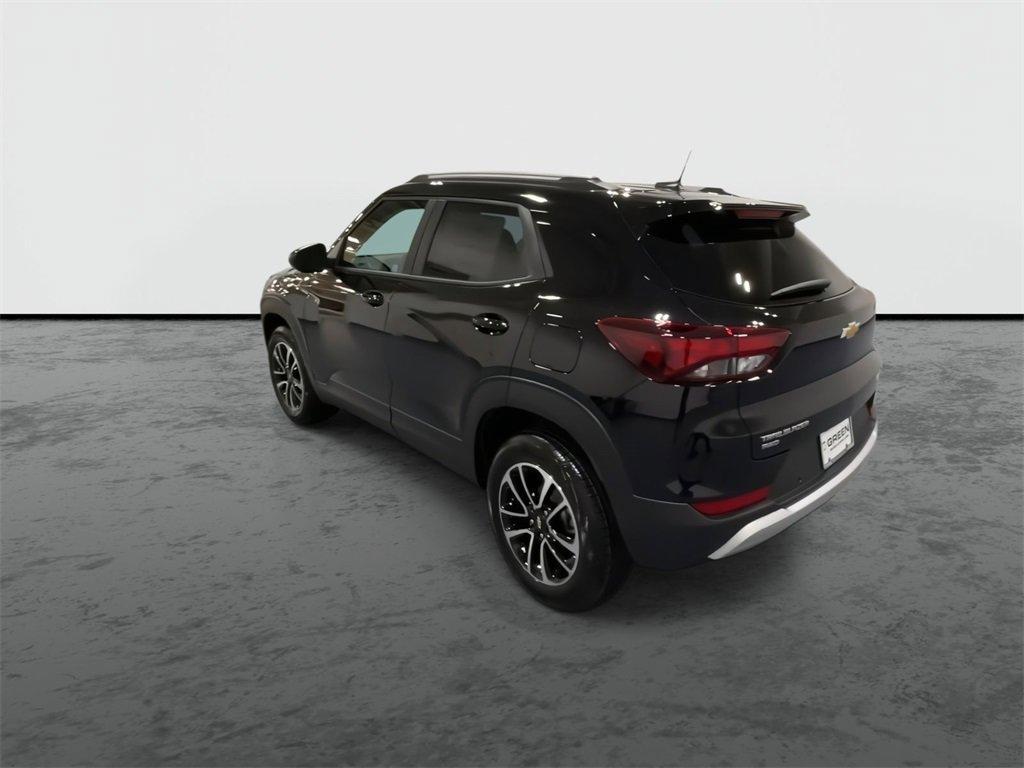 new 2025 Chevrolet TrailBlazer car, priced at $30,575