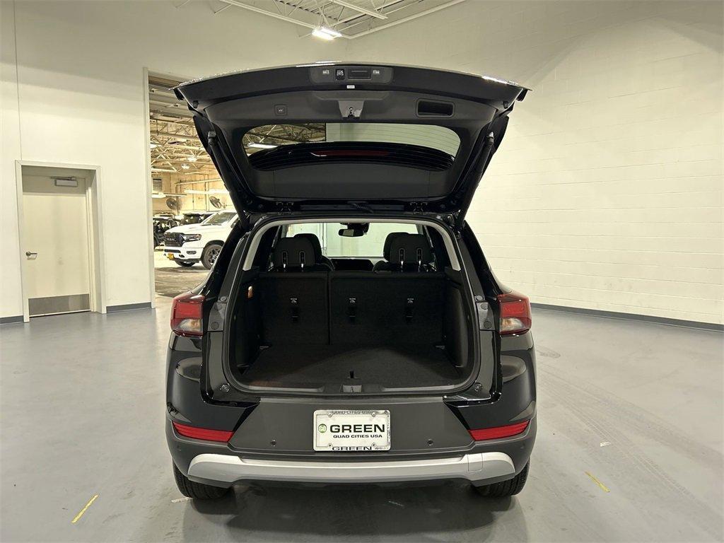 new 2025 Chevrolet TrailBlazer car, priced at $28,351