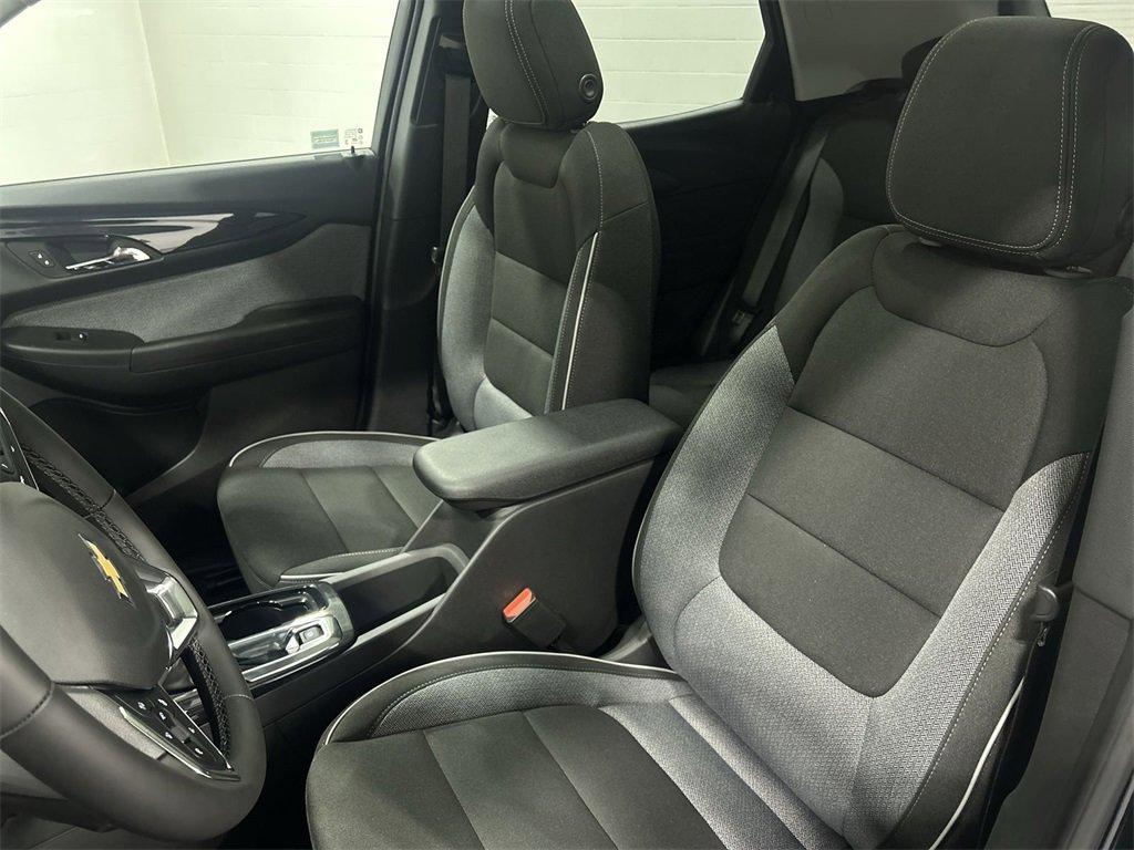 new 2025 Chevrolet TrailBlazer car, priced at $30,575