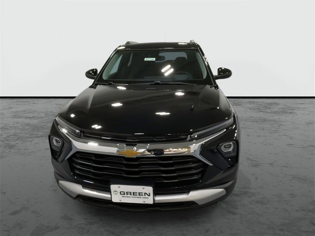 new 2025 Chevrolet TrailBlazer car, priced at $30,575