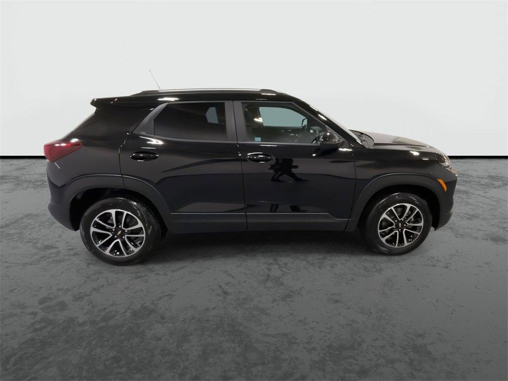 new 2025 Chevrolet TrailBlazer car, priced at $30,575
