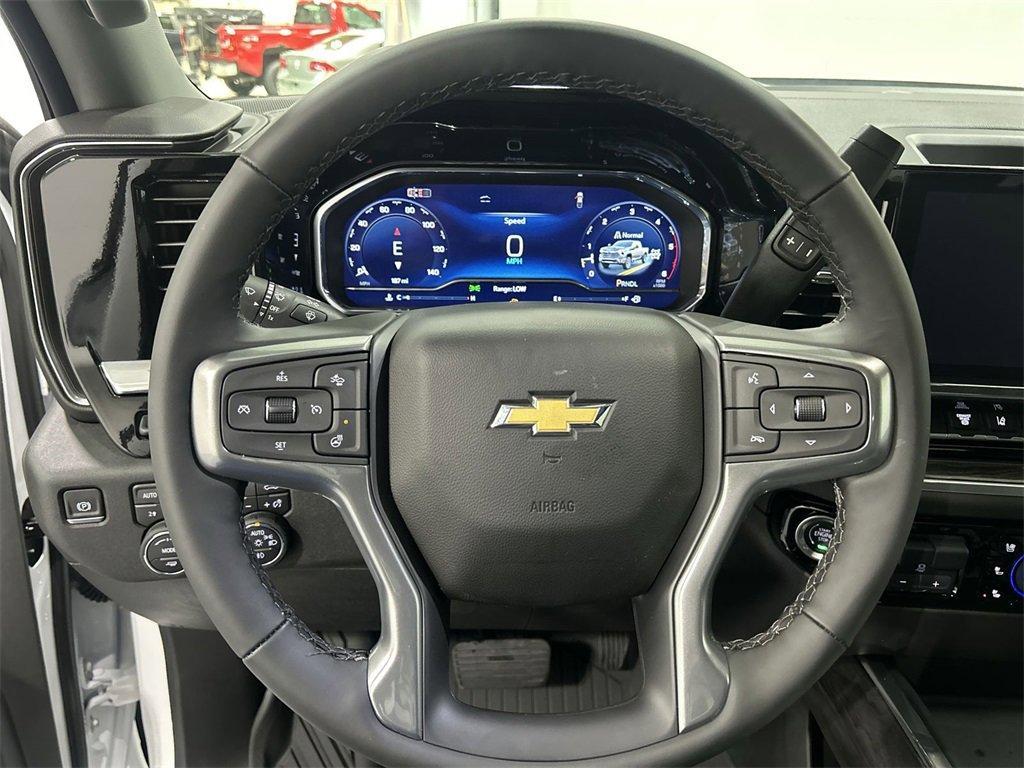new 2025 Chevrolet Silverado 2500 car, priced at $76,000