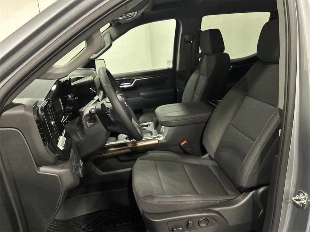 new 2025 Chevrolet Silverado 1500 car, priced at $59,075