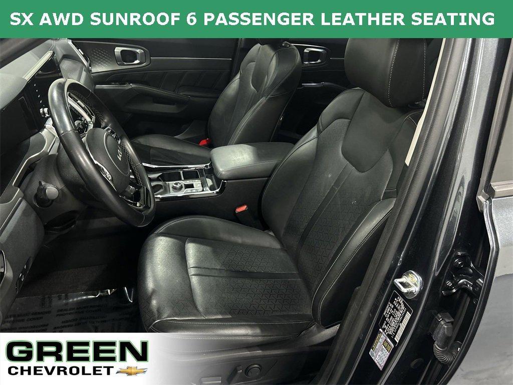 used 2022 Kia Sorento car, priced at $26,900