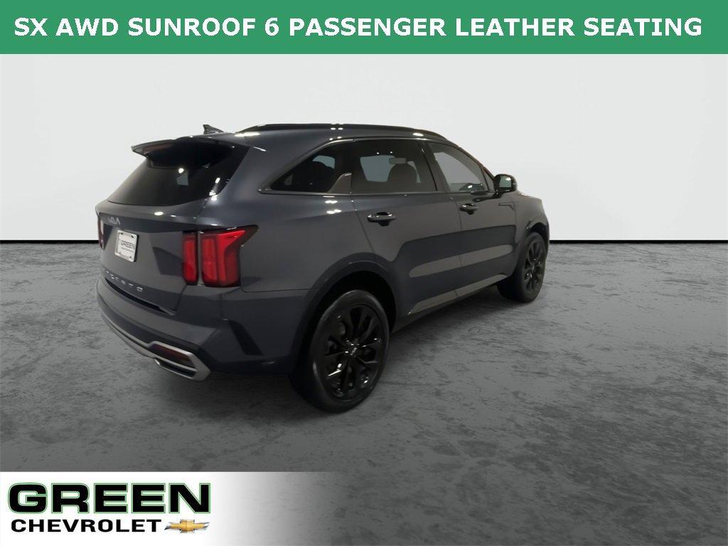 used 2022 Kia Sorento car, priced at $26,900