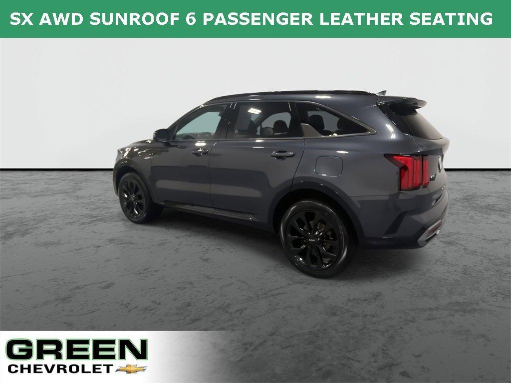 used 2022 Kia Sorento car, priced at $26,900