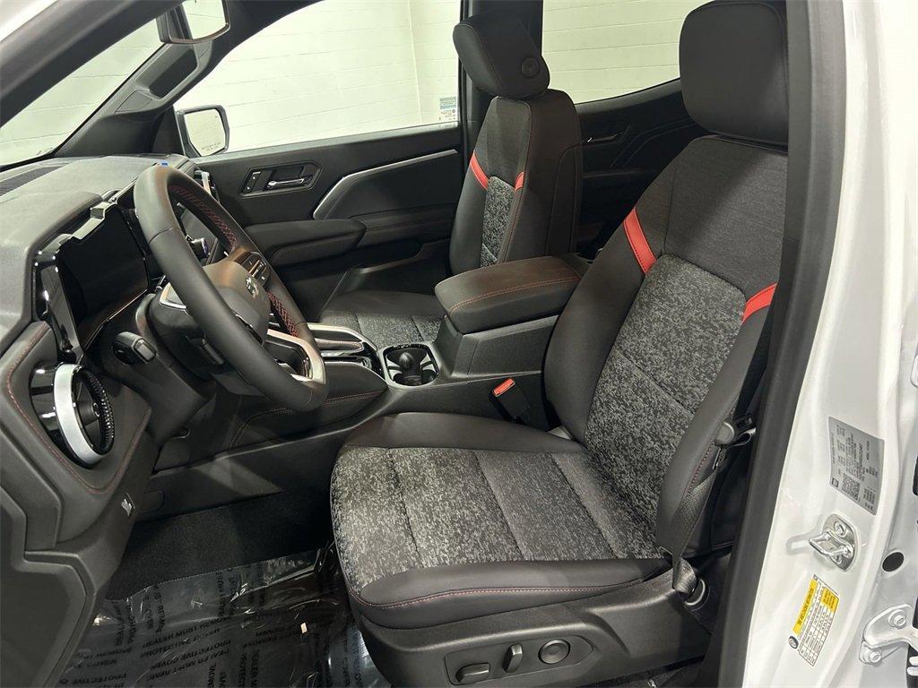 new 2025 Chevrolet Colorado car, priced at $43,595