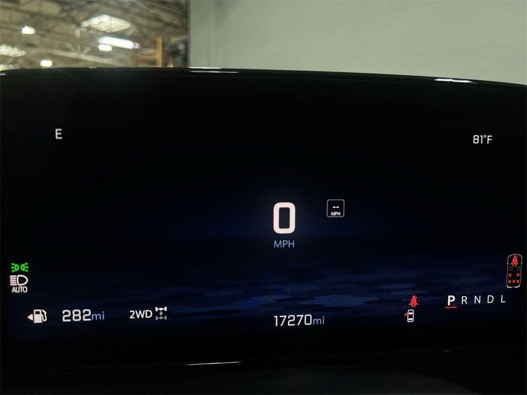 used 2024 Chevrolet Traverse car, priced at $40,525