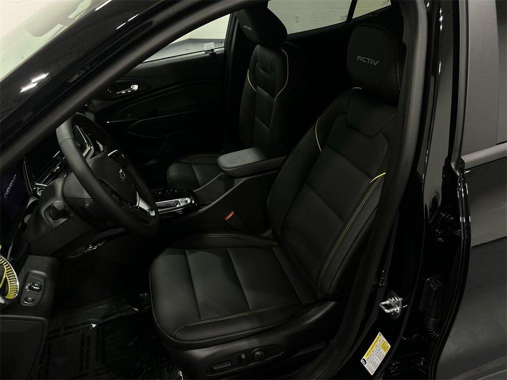 new 2025 Chevrolet Trax car, priced at $24,895