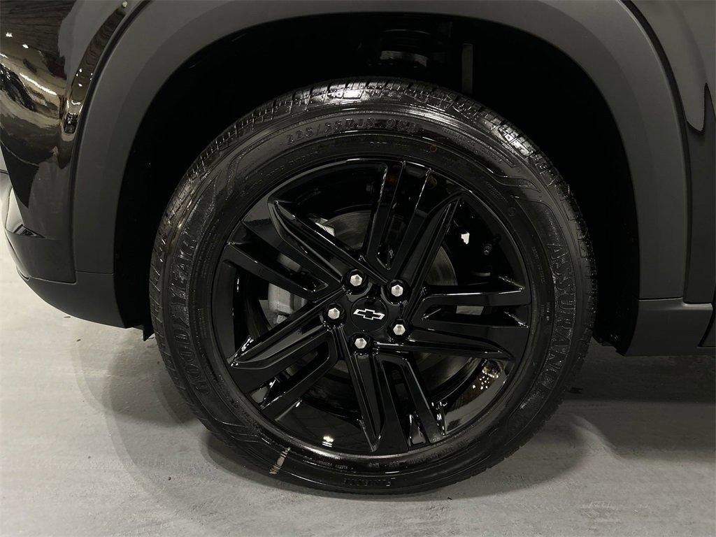 new 2025 Chevrolet Trax car, priced at $24,895