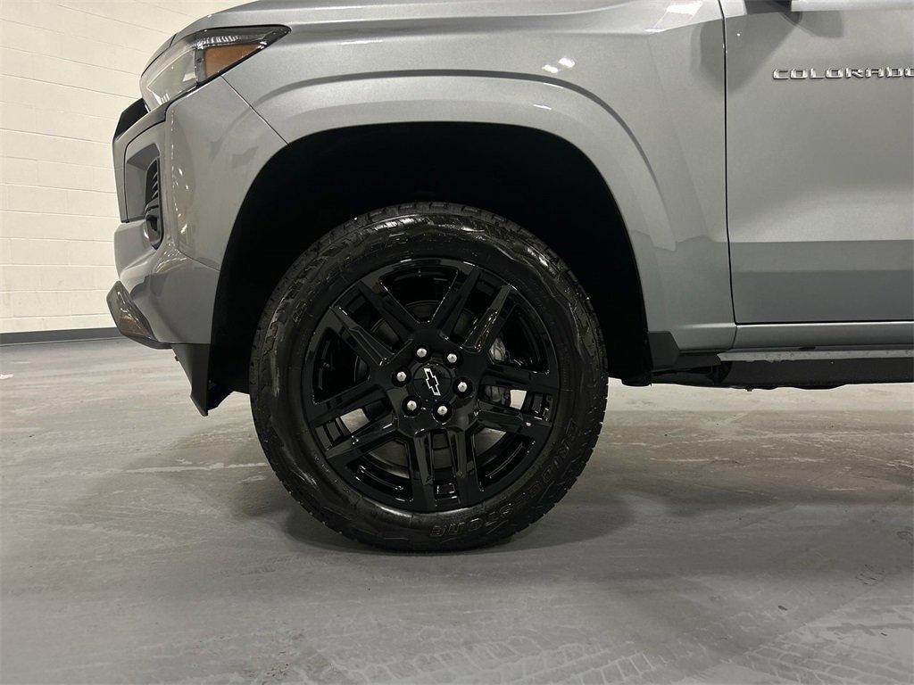 new 2025 Chevrolet Colorado car, priced at $46,815