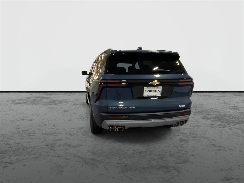 new 2026 Chevrolet Traverse car, priced at $45,515