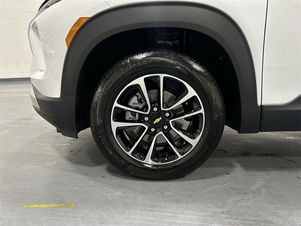 new 2026 Chevrolet TrailBlazer car, priced at $30,180