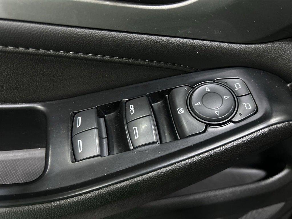 used 2022 Chevrolet Traverse car, priced at $29,800