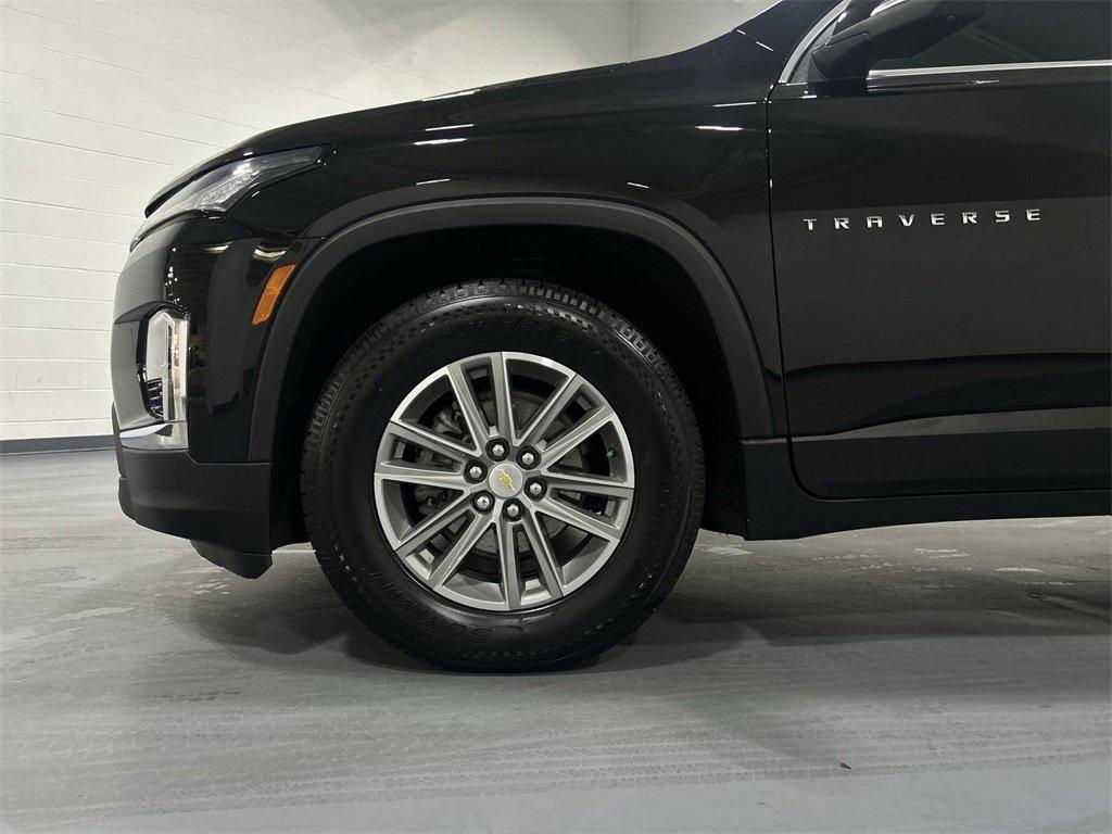 used 2022 Chevrolet Traverse car, priced at $29,800