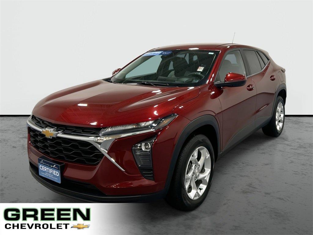 used 2024 Chevrolet Trax car, priced at $21,999