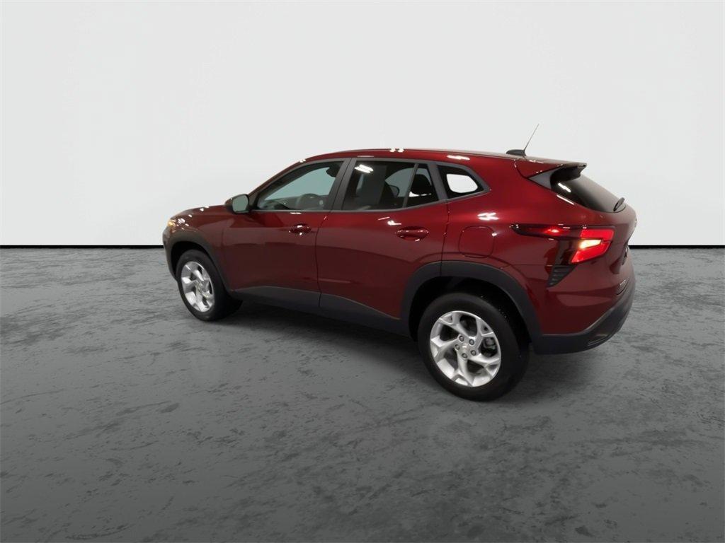 used 2024 Chevrolet Trax car, priced at $21,999