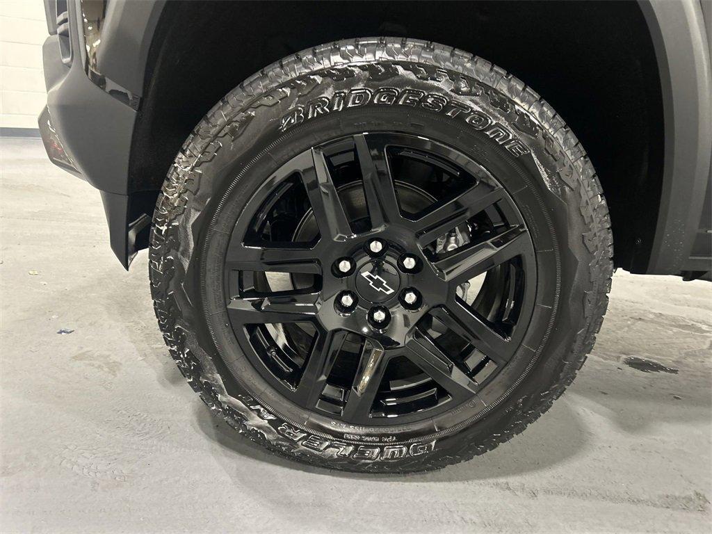 used 2025 Chevrolet Colorado car