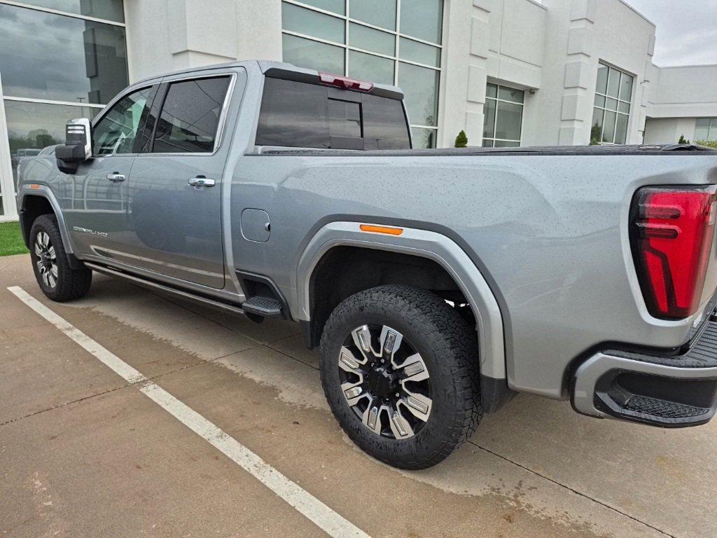 used 2024 GMC Sierra 2500 car, priced at $74,900
