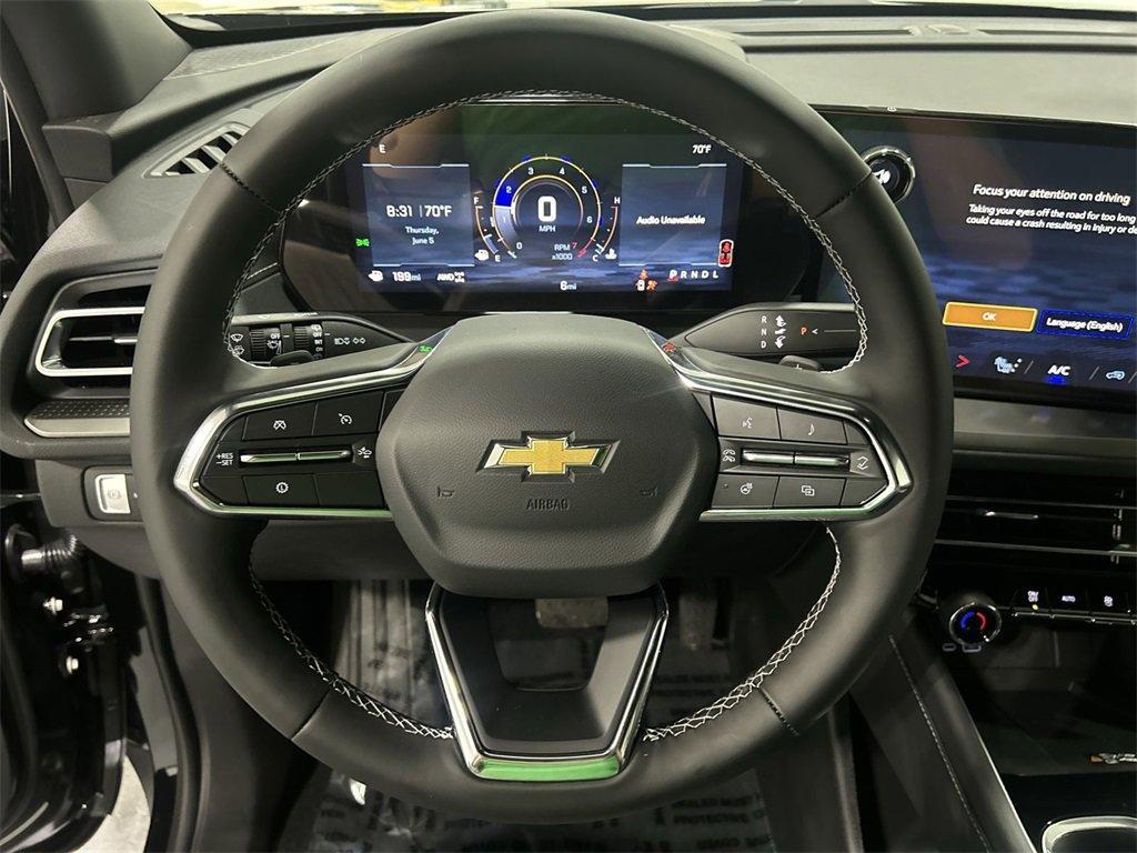 new 2025 Chevrolet Traverse car, priced at $44,195