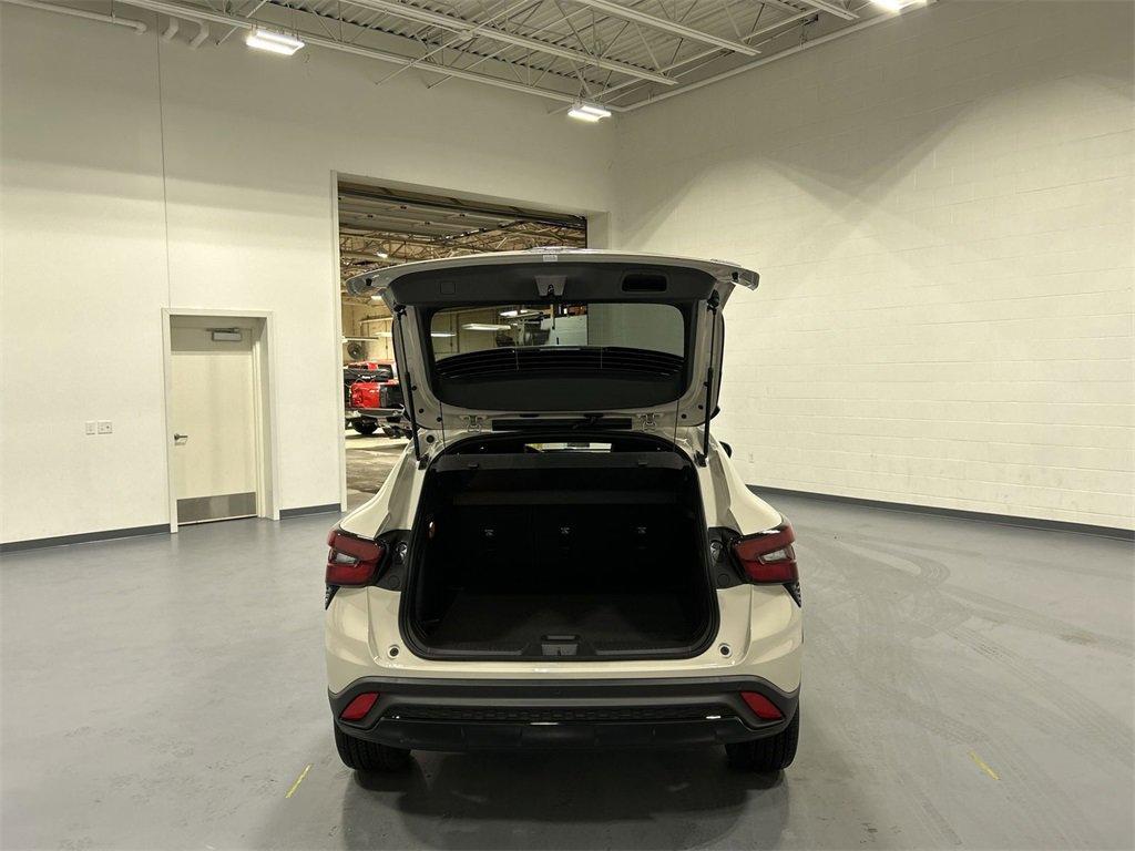 new 2026 Chevrolet Trax car, priced at $27,385