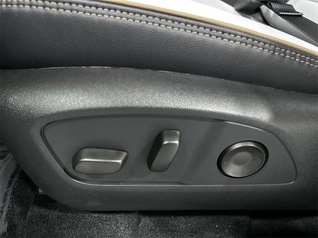 new 2025 Chevrolet Traverse car, priced at $58,795