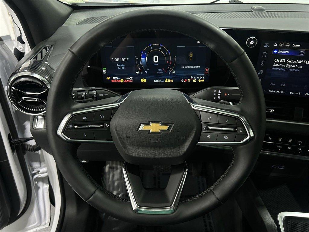 used 2025 Chevrolet Equinox car, priced at $29,999