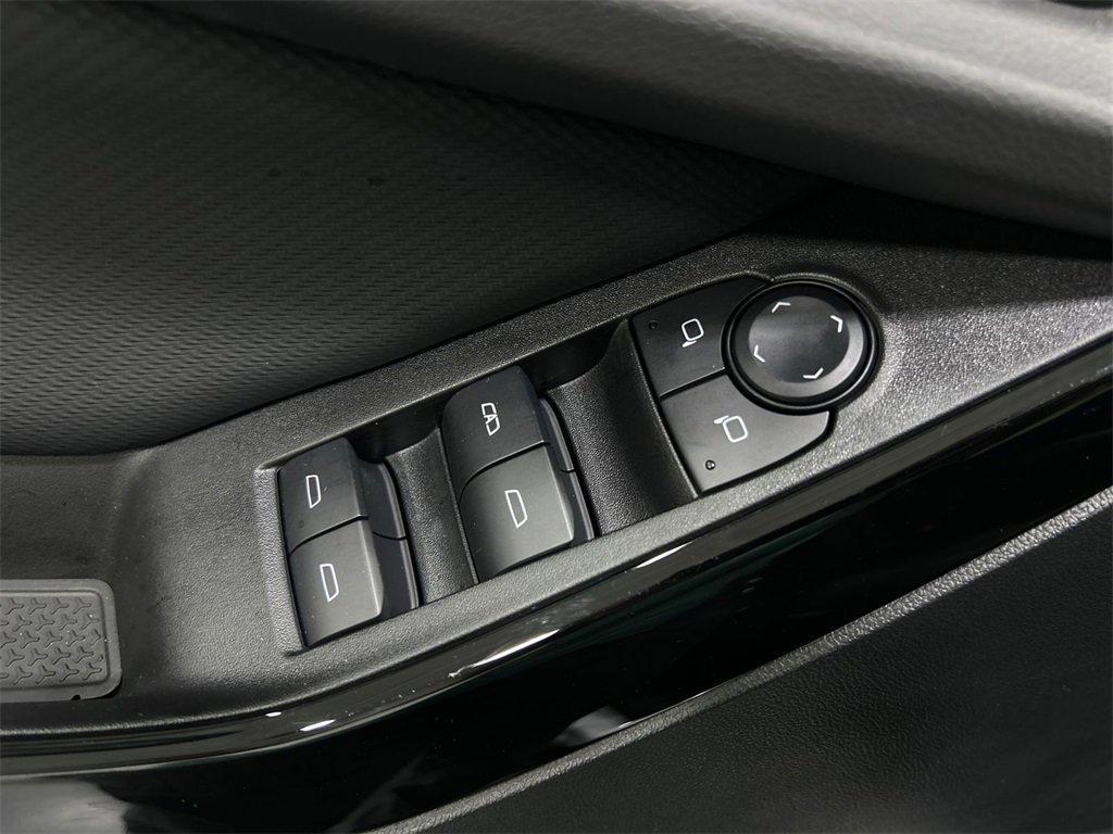 used 2025 Chevrolet Equinox car, priced at $29,999