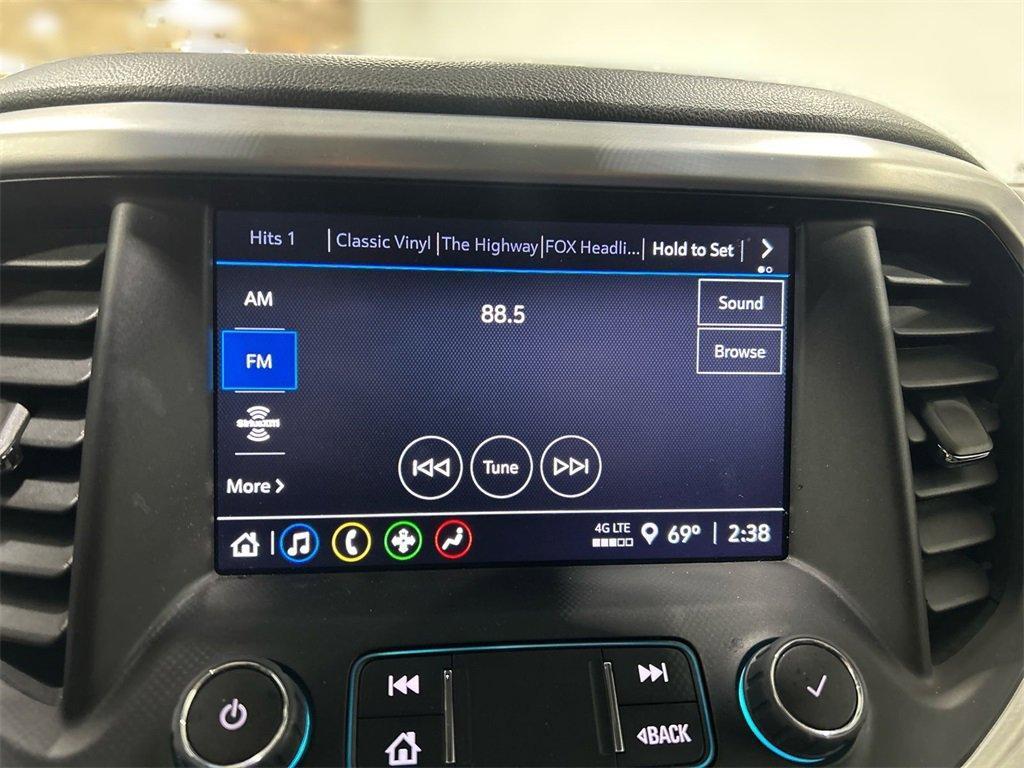 used 2023 GMC Acadia car, priced at $29,900