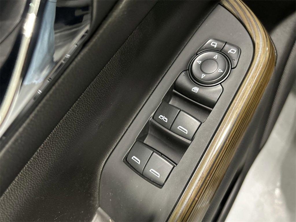 used 2023 GMC Acadia car, priced at $29,900