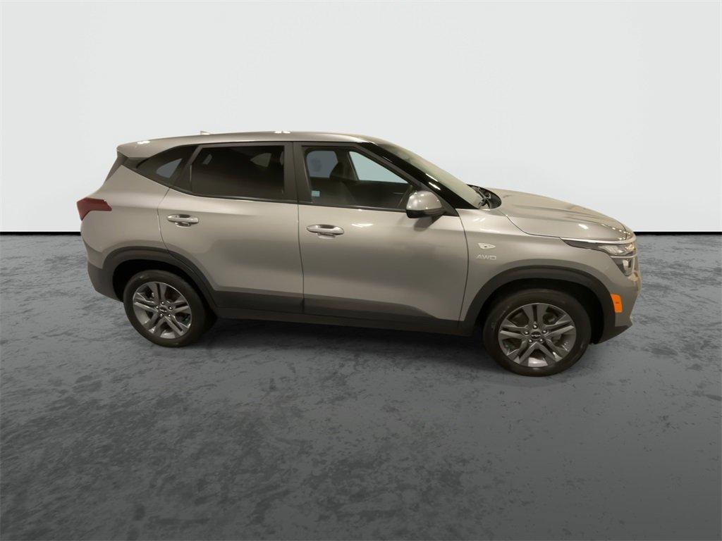 used 2023 Kia Seltos car, priced at $18,795