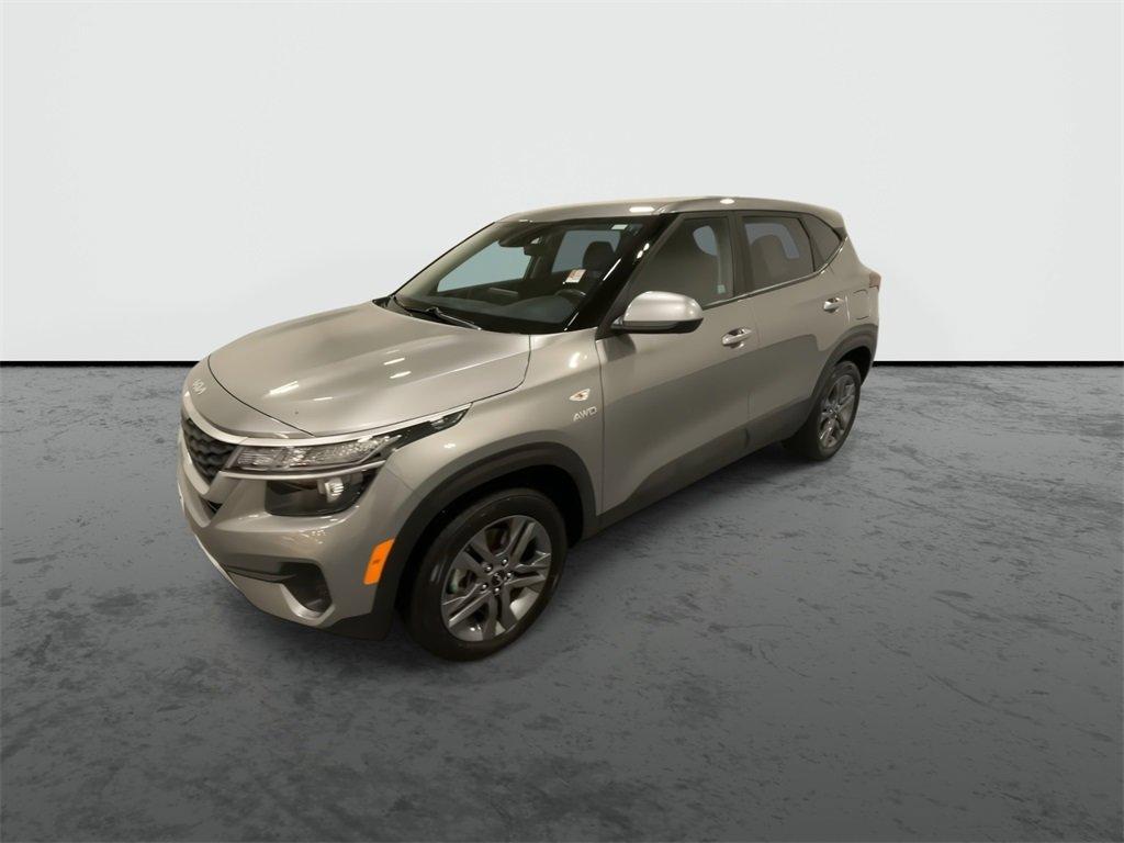 used 2023 Kia Seltos car, priced at $19,700