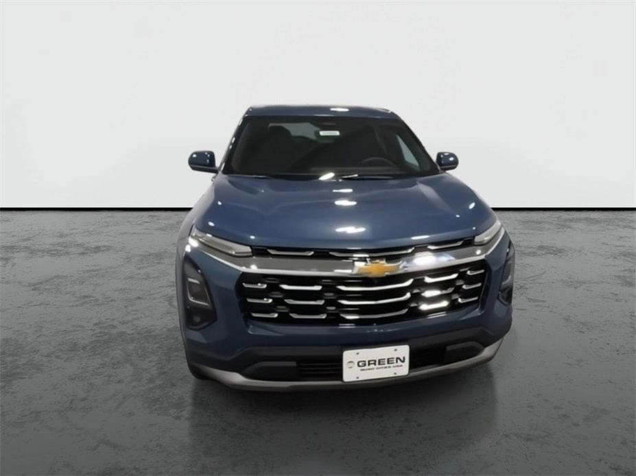 new 2025 Chevrolet Equinox car, priced at $33,120