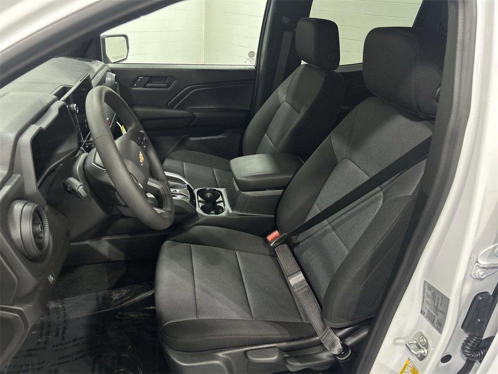 new 2025 Chevrolet Colorado car, priced at $31,590