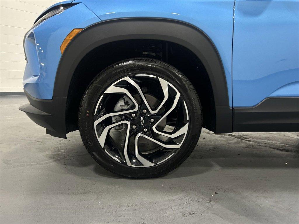 new 2025 Chevrolet TrailBlazer car, priced at $34,070