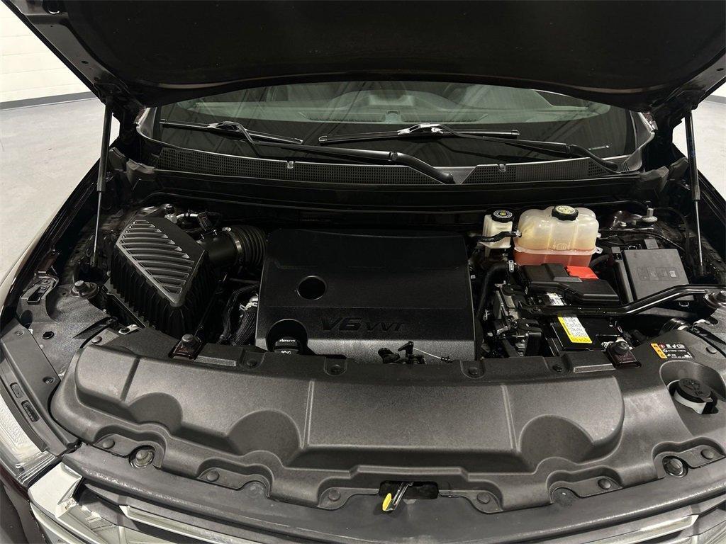 used 2022 Chevrolet Traverse car, priced at $29,900