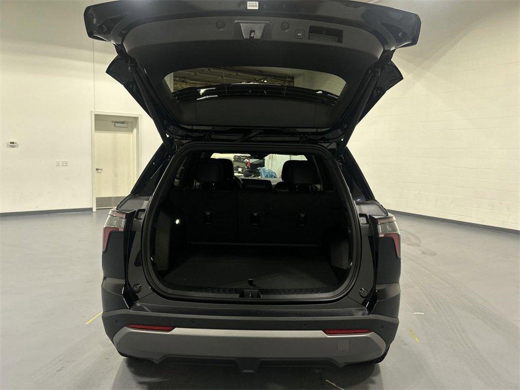 new 2026 Chevrolet Equinox car, priced at $31,870