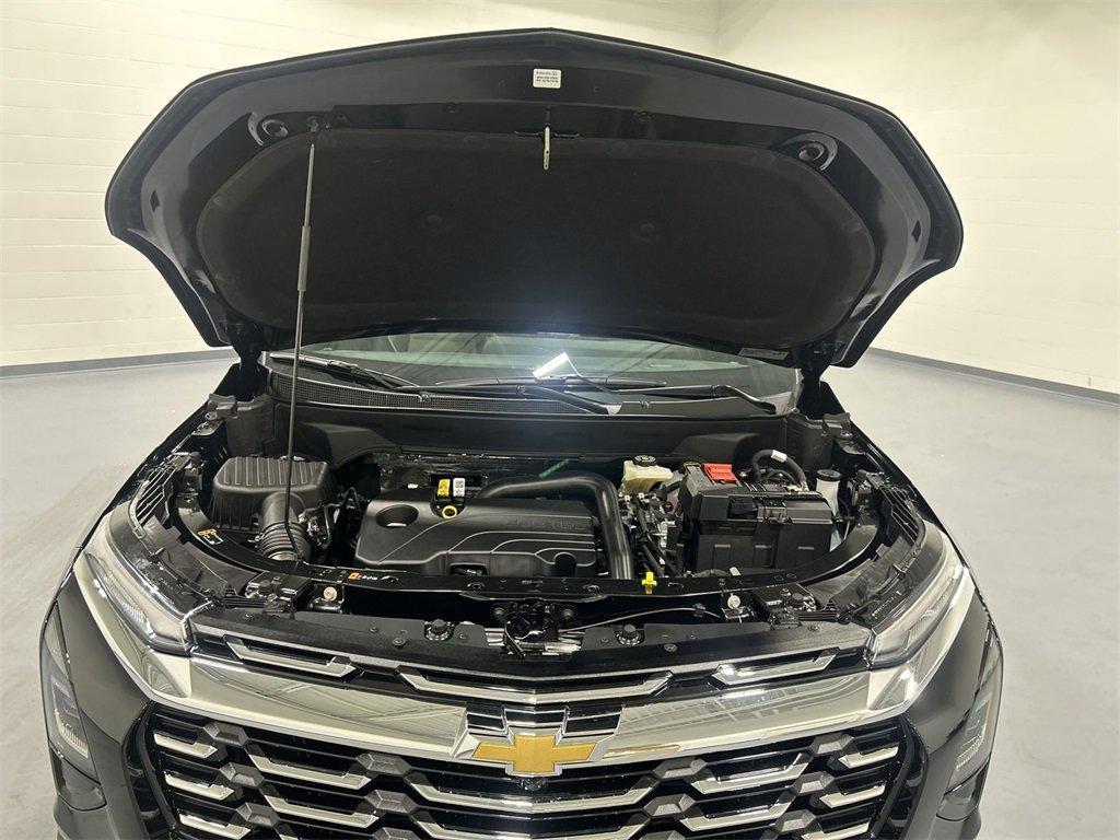 new 2026 Chevrolet Equinox car, priced at $31,870