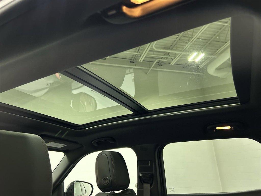 new 2025 Chevrolet TrailBlazer car, priced at $32,675