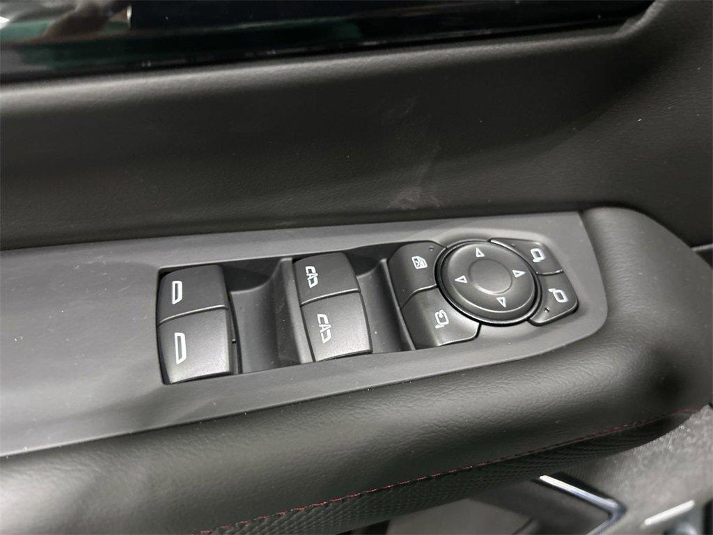 new 2025 Chevrolet Suburban car, priced at $82,580