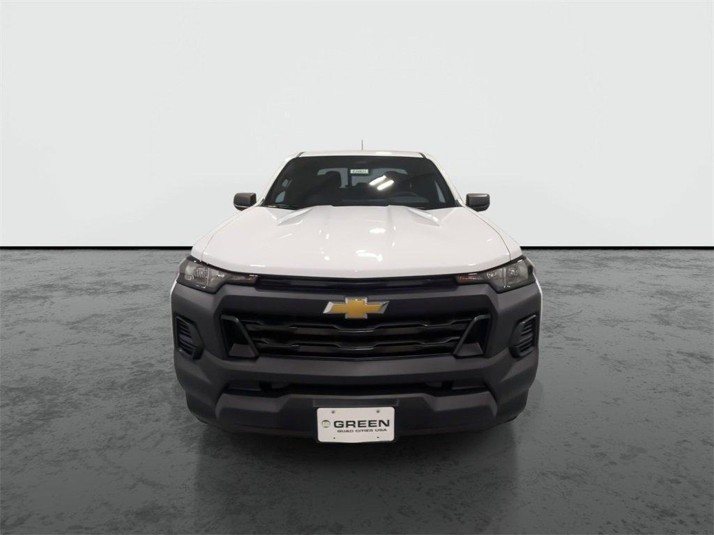 new 2025 Chevrolet Colorado car, priced at $33,090