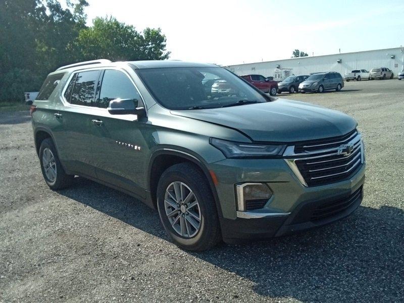 used 2022 Chevrolet Traverse car, priced at $31,999