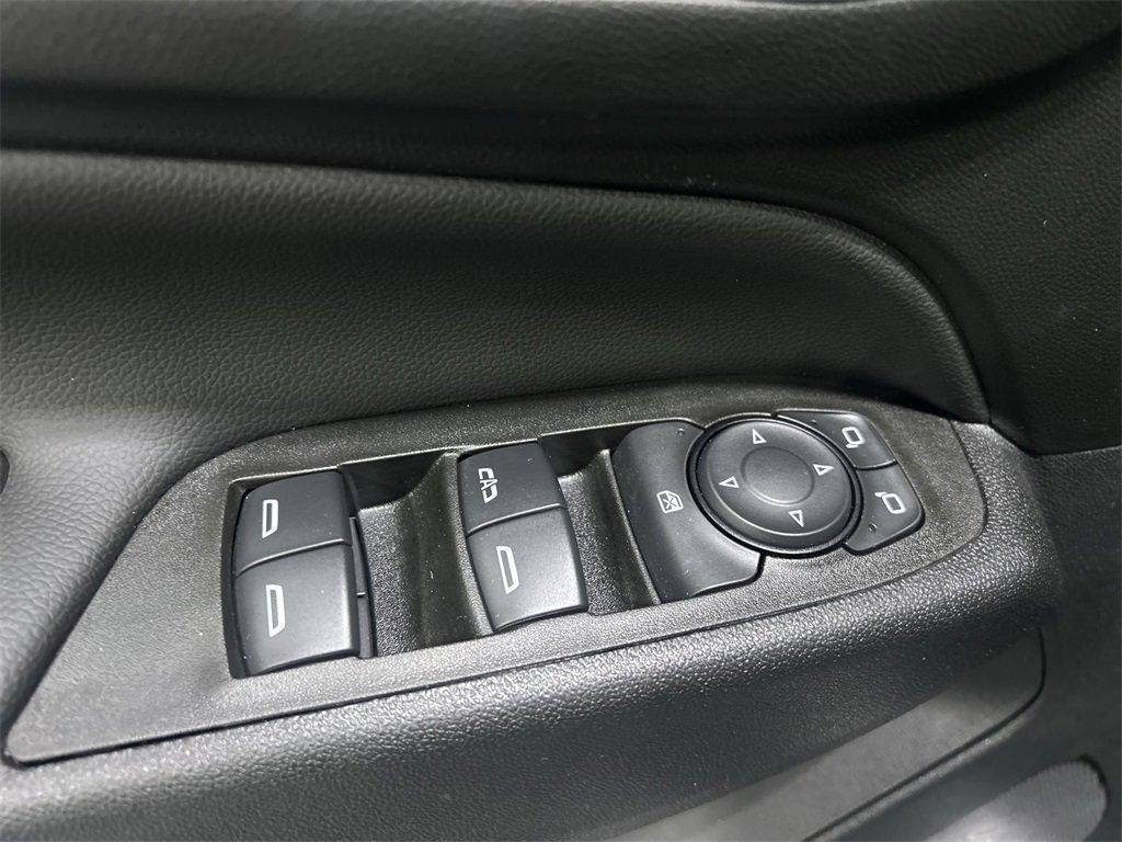 used 2021 Chevrolet Equinox car, priced at $23,999