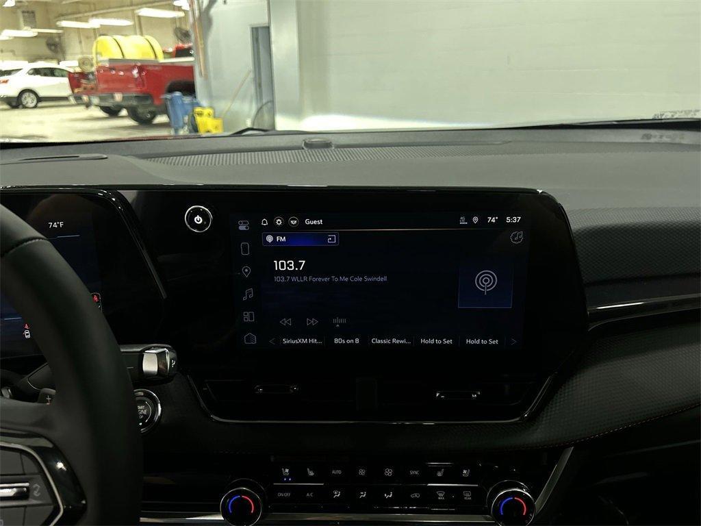 new 2026 Chevrolet Equinox car, priced at $38,070