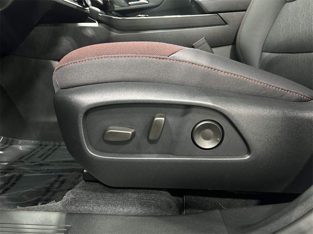 new 2026 Chevrolet Equinox car, priced at $37,285