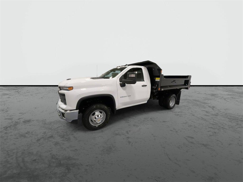 new 2025 Chevrolet Silverado 3500 car, priced at $45,643