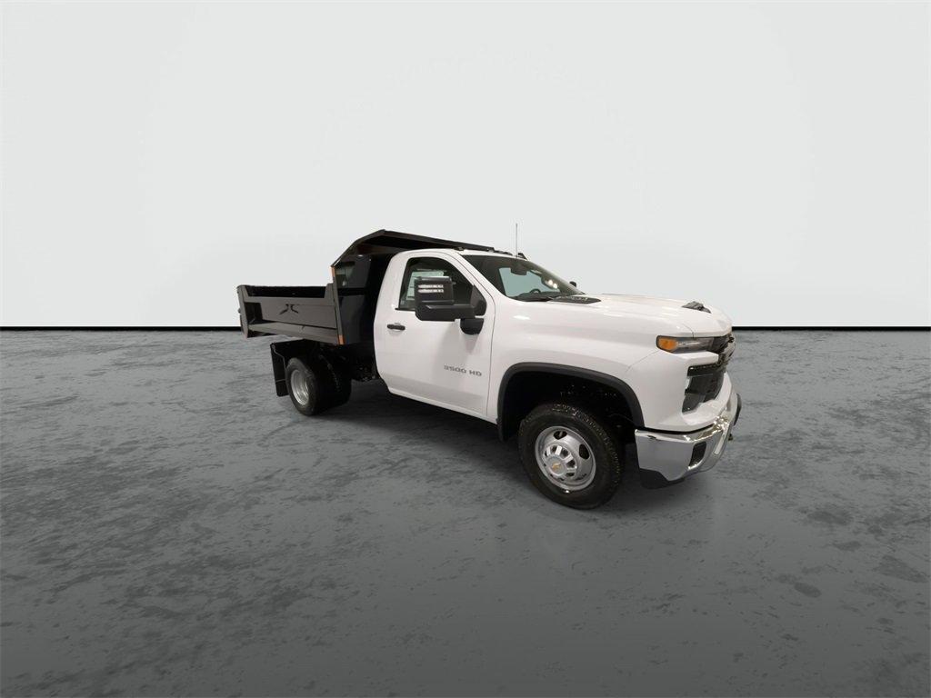 new 2025 Chevrolet Silverado 3500 car, priced at $45,643