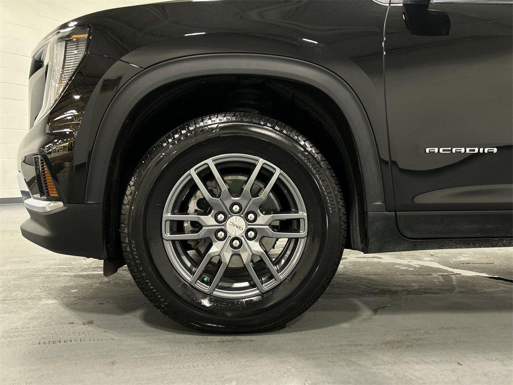 used 2025 GMC Acadia car, priced at $41,999